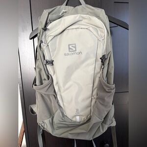 SALOMON Trailblazer 30L